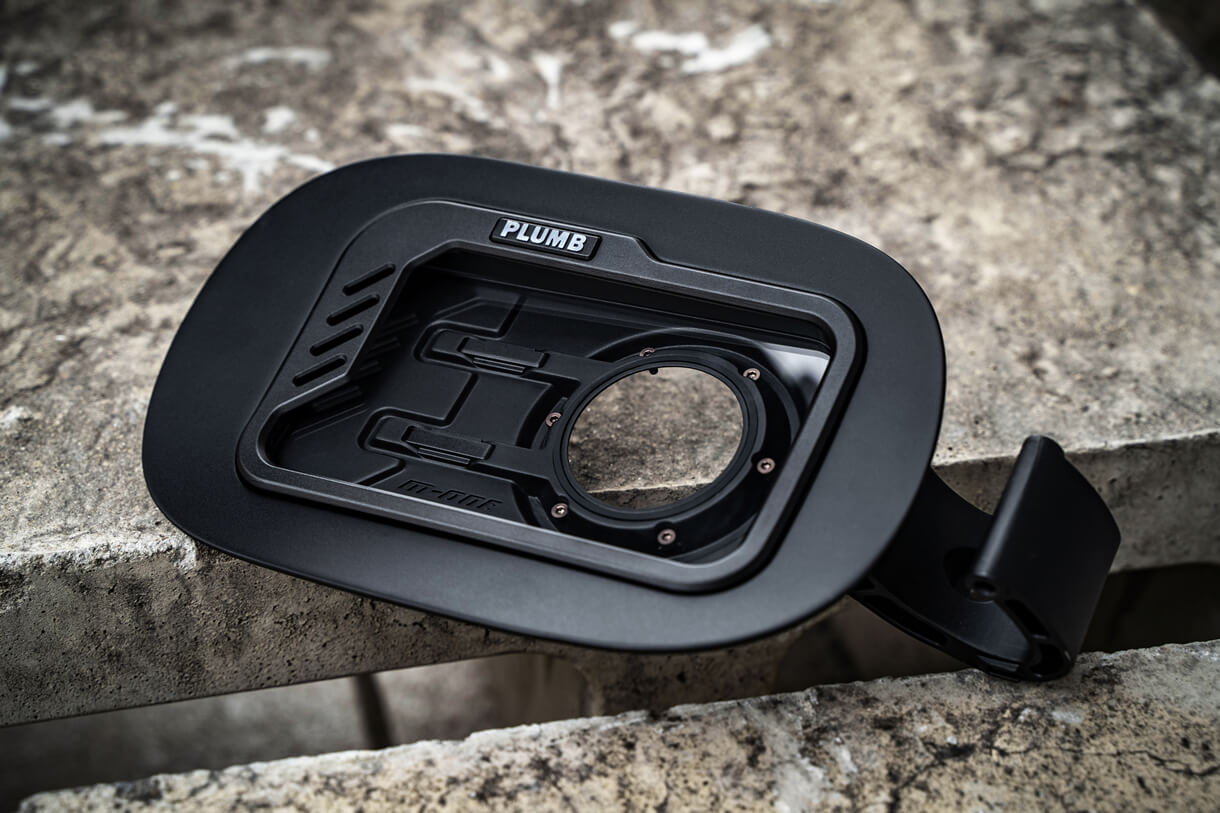 PLUMB Gas Cap Cover Fuel Filler Door for Land Rover New Defender Buy